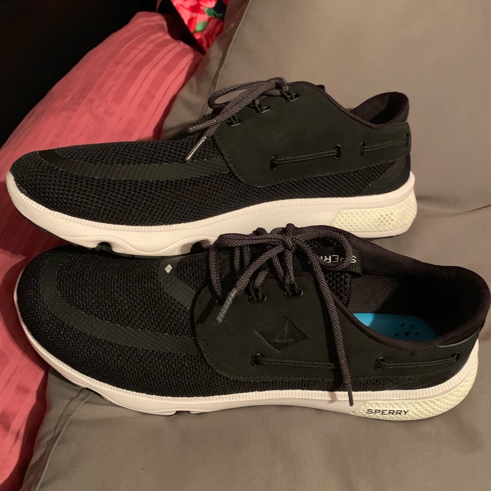 Sperry 10.5 Men’s shoes